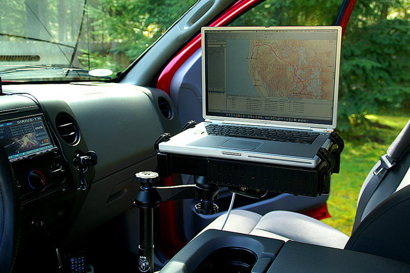 RAM-VB-109-SW1 No-Drill Laptop-Fahrzeughalterung für Ford F-150 (2004 - 2014) 0