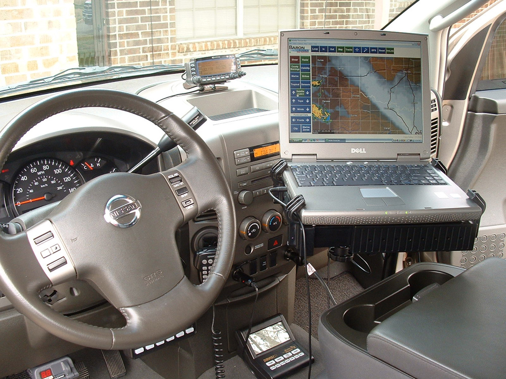RAM-VB-134-SW1 No-Drill Laptop-Fahrzeughalterung für Nissan Titan (2004 - 2015) 0